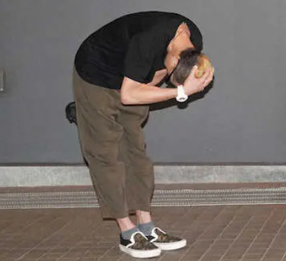 松岡昌宏　禿げた　髪の毛　頭　