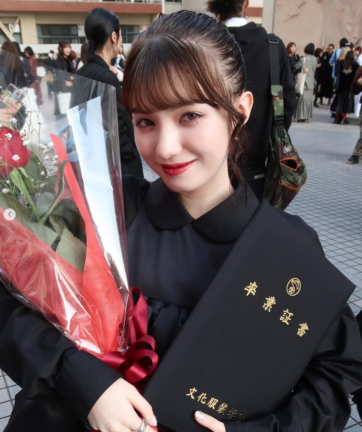 東海林クレア　wiki　学歴